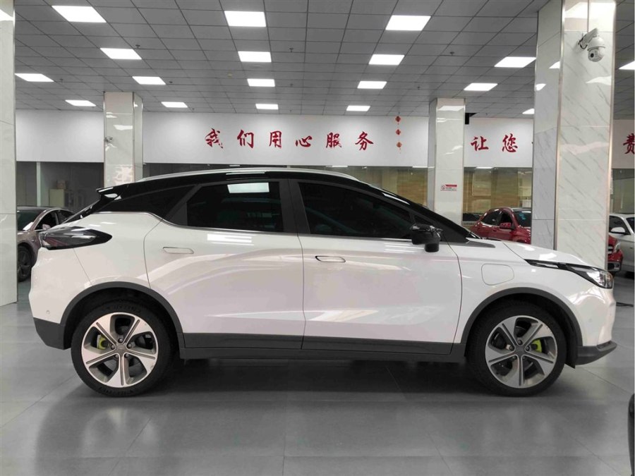 Geely Geometry C 2021