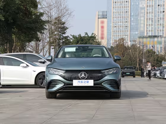 Mercedes EQE 2025
