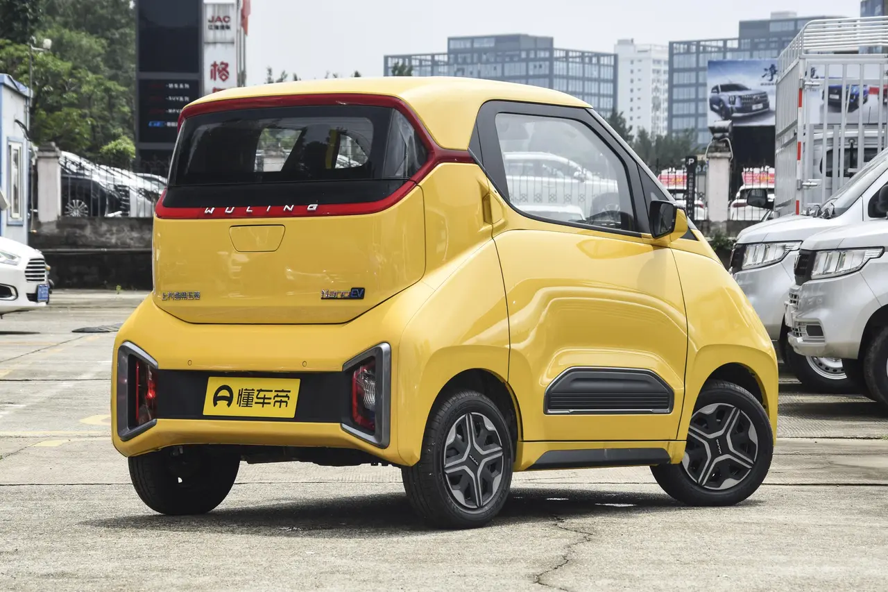 Wuling Nano EV 2021