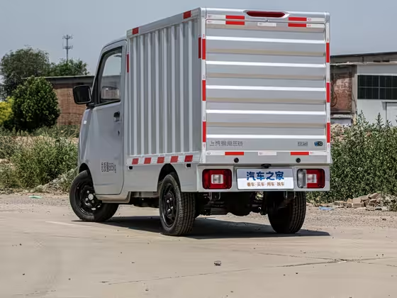 Wuling E10 2023