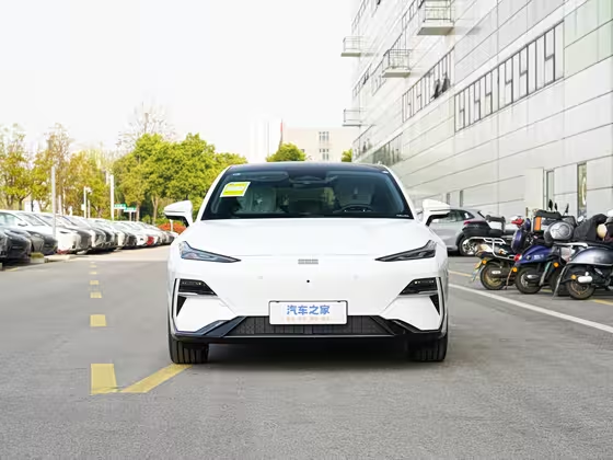 Geely Galaxy E8 2025