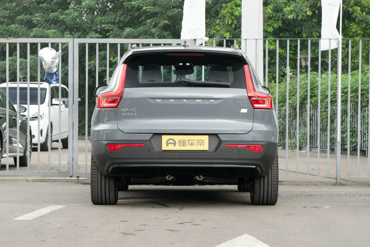 Volvo XC40 Recharge 2024