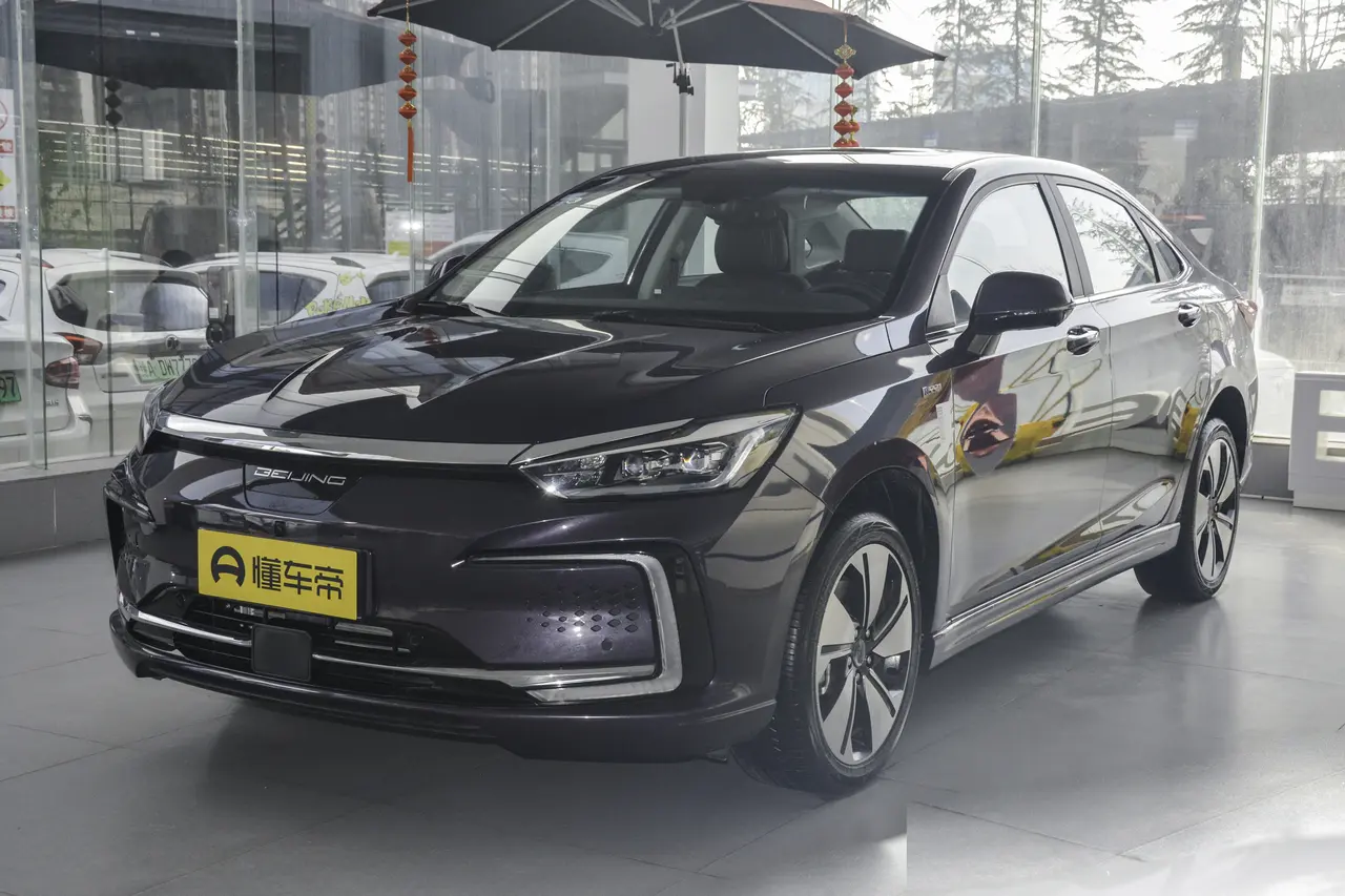 Beijing EU7 2022