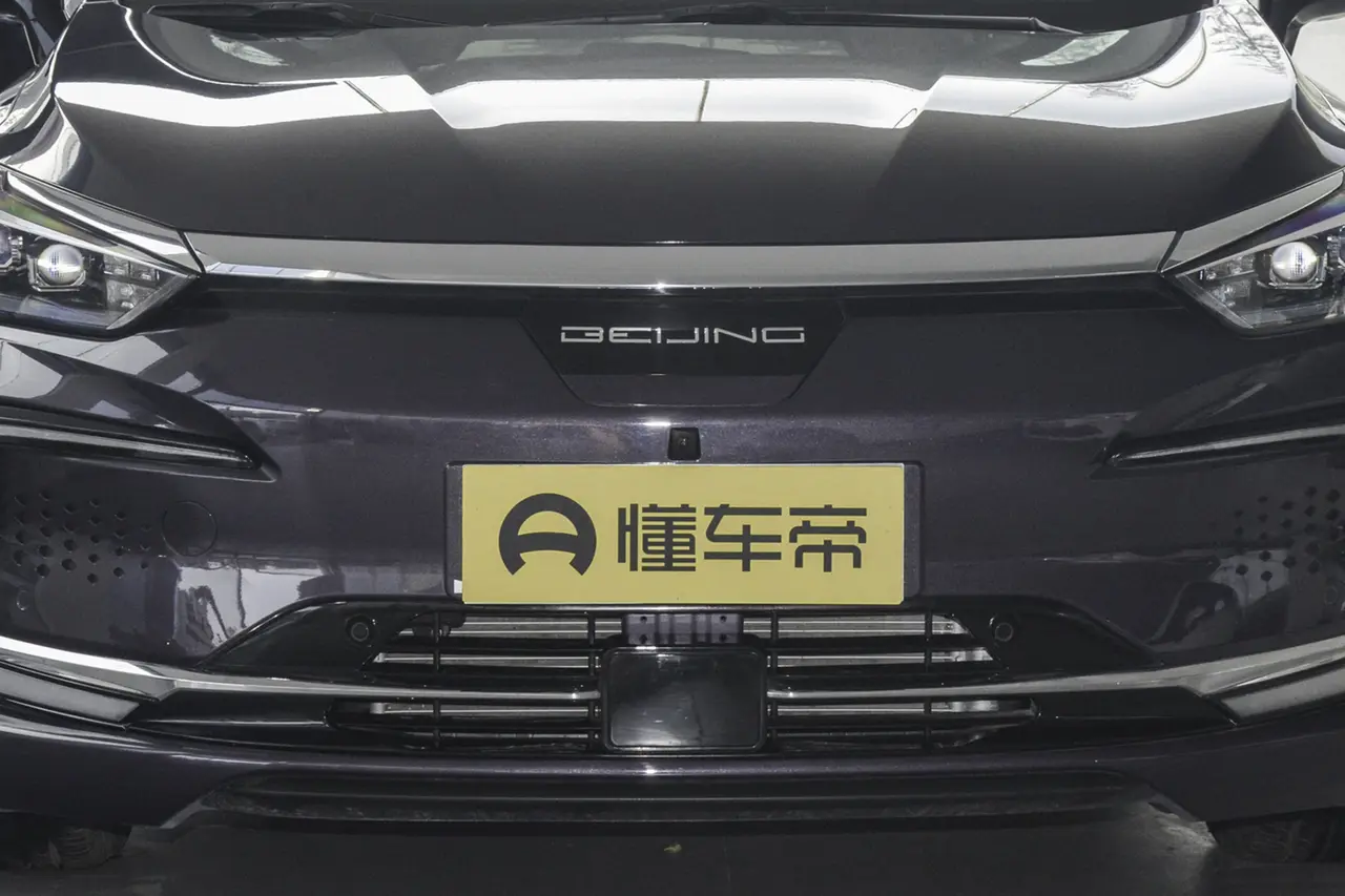 Beijing EU7 2022