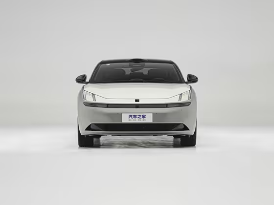 Lynk &amp; Co Z10 2024