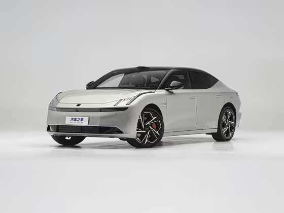 Lynk &amp; Co Z10 2024