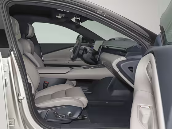 Lynk &amp; Co Z10 2024