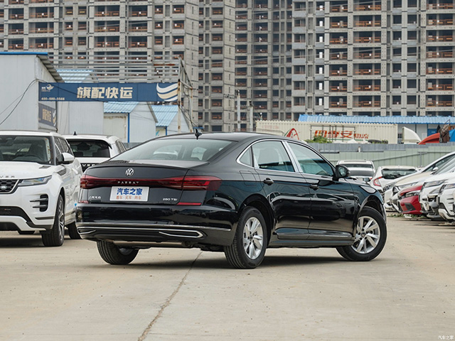 Volkswagen Passat 2021