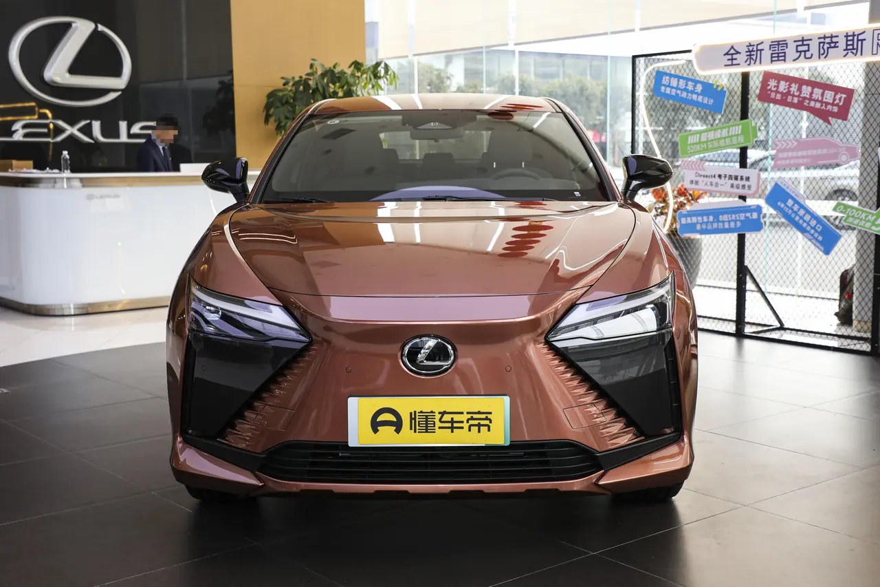Lexus RZ 2023