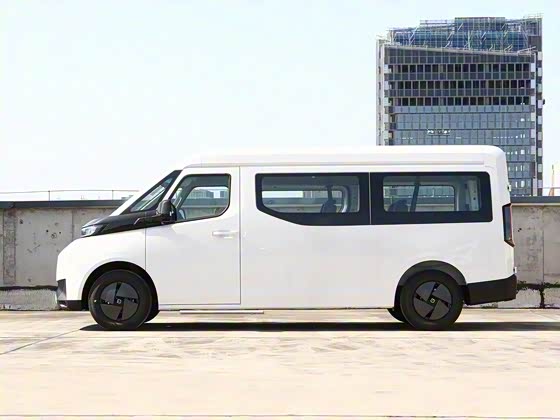 Farizon SuperVAN 2025