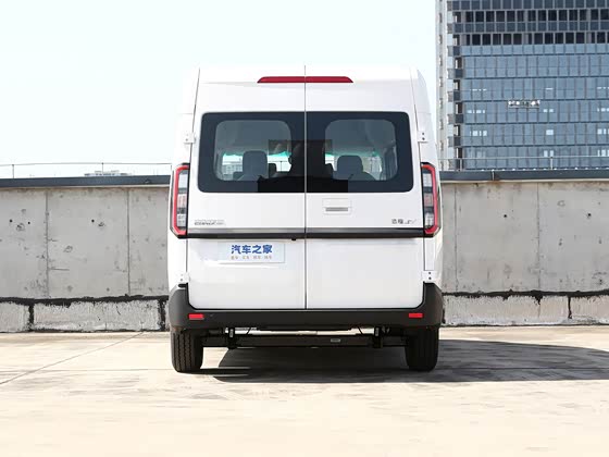 Farizon SuperVAN 2025