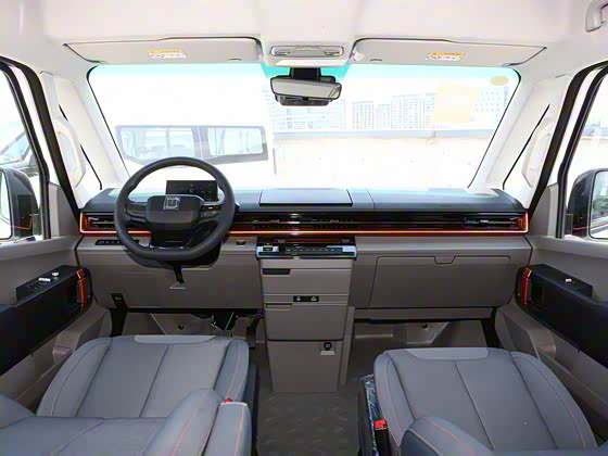 Farizon SuperVAN 2025