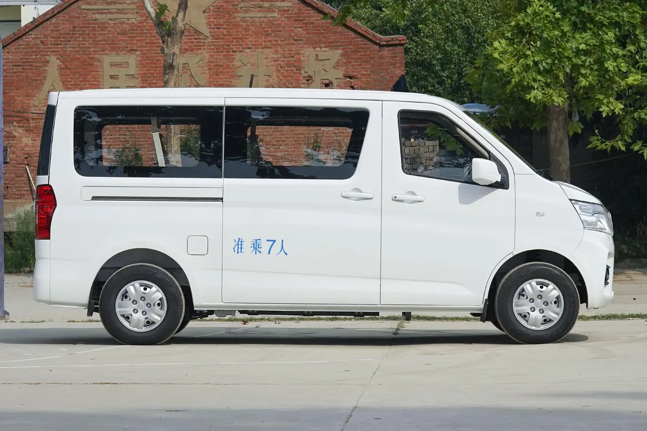 Changan Kaicheng Ruixing EM60 2023