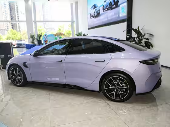 BYD seal 2025