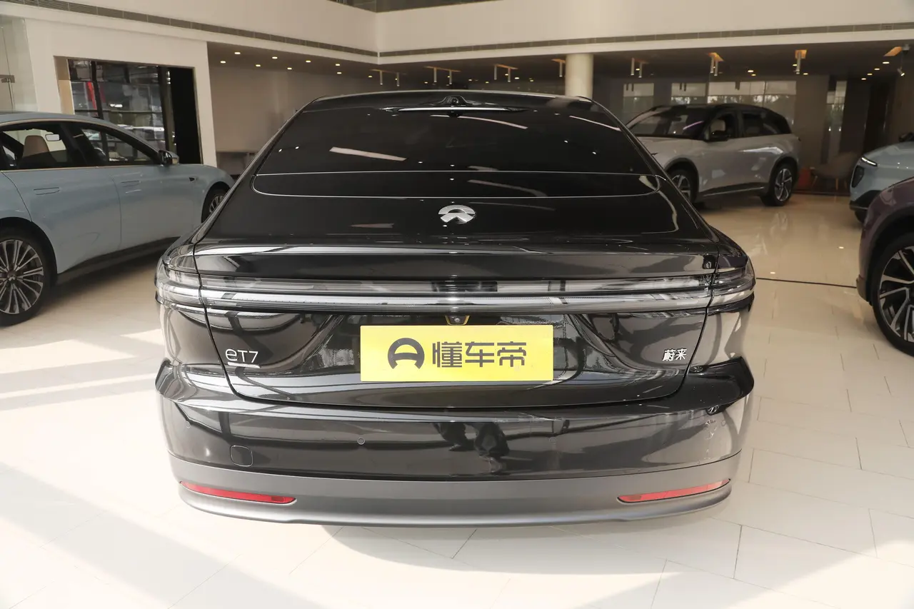 NIO ET7 2024