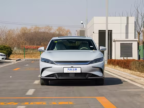 BYD Han EV 2025