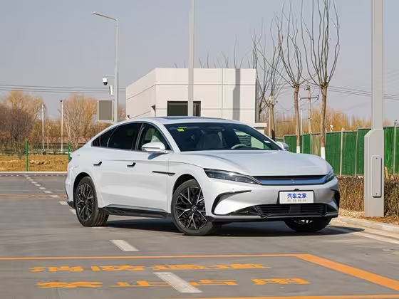 BYD Han EV 2025