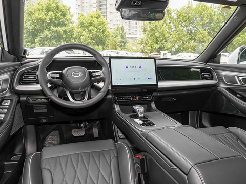 GAC Trumpchi GS8 2024