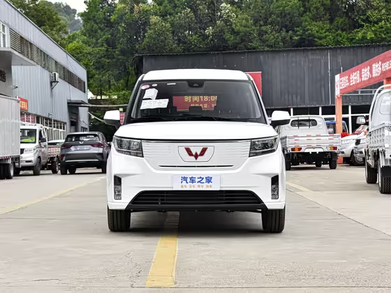 Wuling Journey EV 2023
