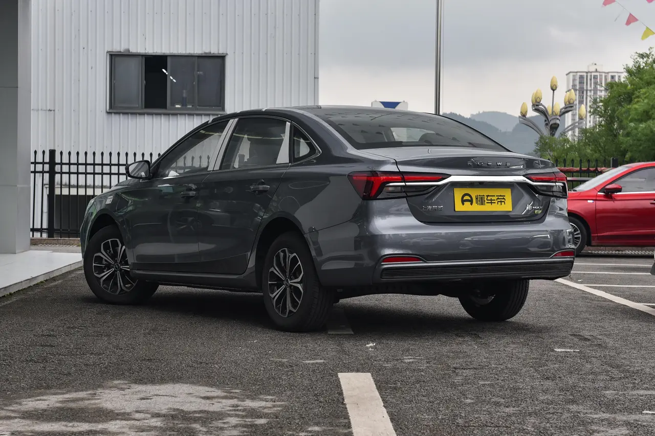 Roewe I6 Max EV 2022