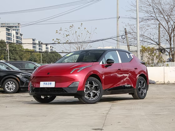 Lynk &amp; Co Z20 2025