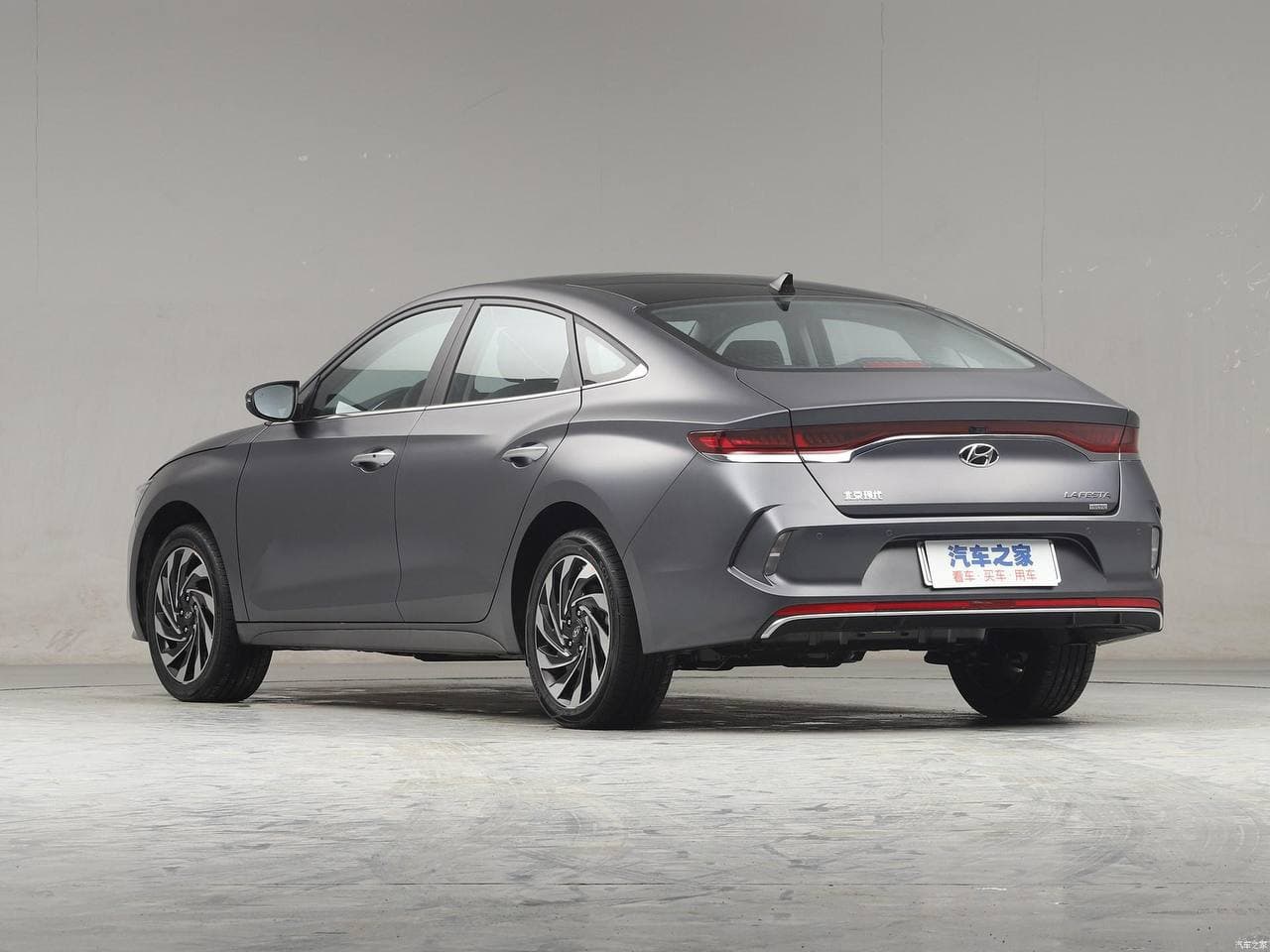 Hyundai Lafesta 2021