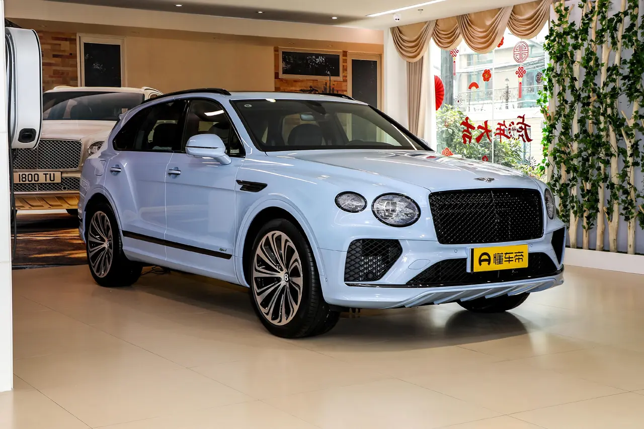 Bentley Bentayga PHEV 2024