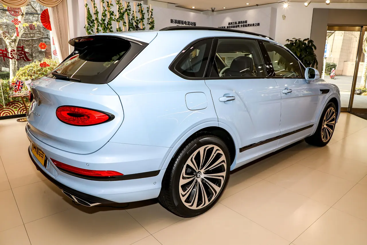 Bentley Bentayga PHEV 2024