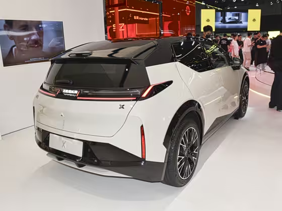 Zeekr X 2025