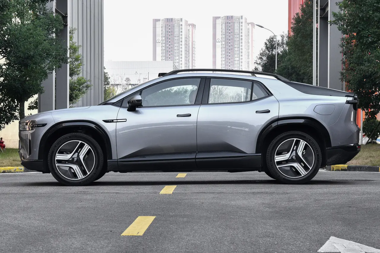 Changan Qiyuan E07 2024
