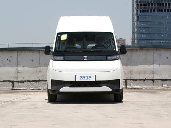 Farizon SuperVAN 2025