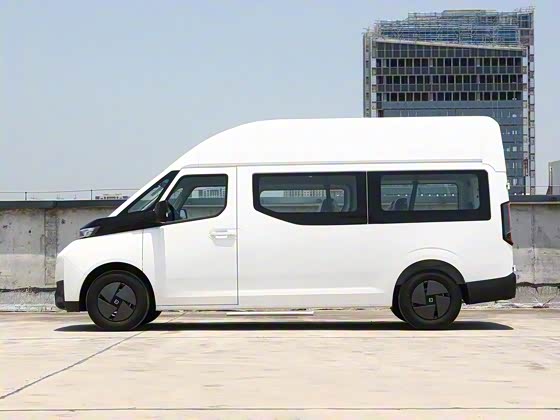 Farizon SuperVAN 2025
