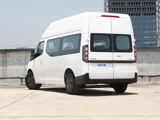 Farizon SuperVAN 2025