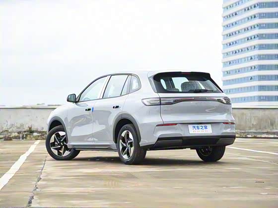 Geely Galaxy E5 2024