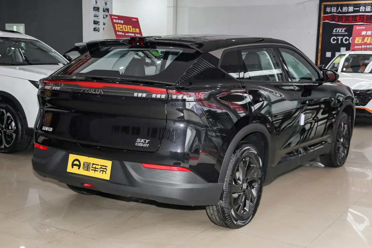 Dongfeng Aeolus Sky EV 2024