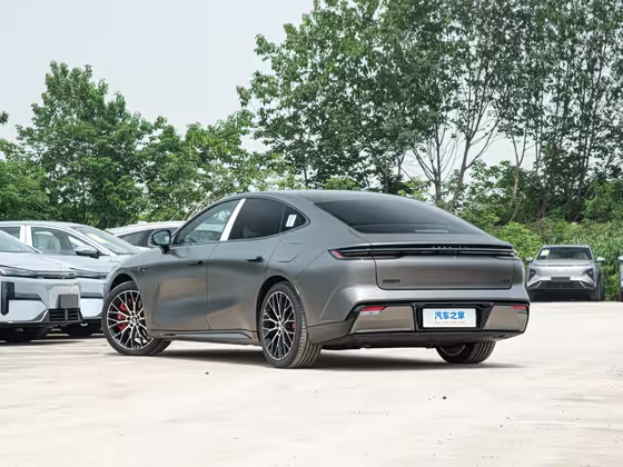 Geely Galaxy E8 2025