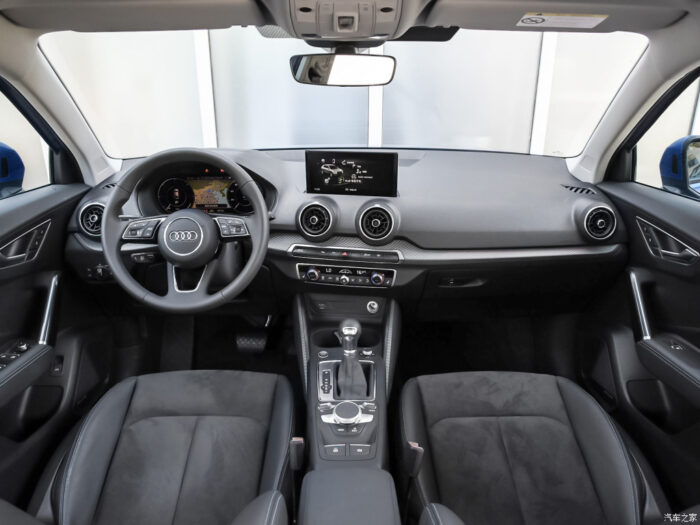 Audi Q2L e-tron 2022