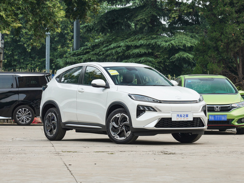 Dongfeng-Honda M-NV 2024