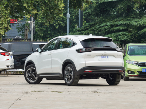 Dongfeng-Honda M-NV 2024