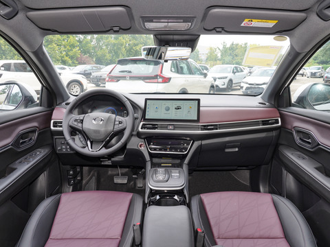 Dongfeng-Honda M-NV 2024