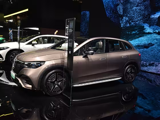 Mercedes EQE SUV 2024
