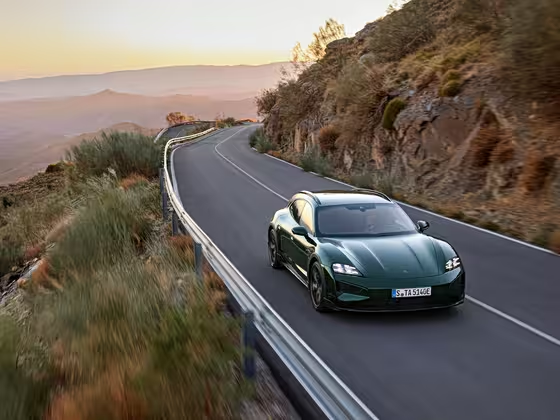 Porsche Taycan 2022