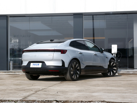Polestar 4 2024