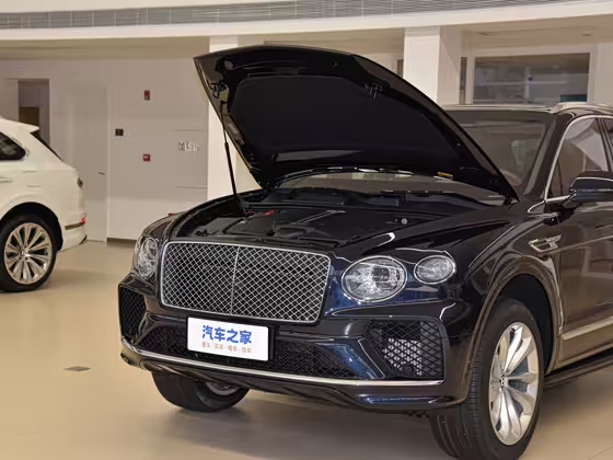 Bentley Bentayga PHEV 2024
