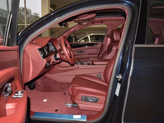 Bentley Bentayga PHEV 2024