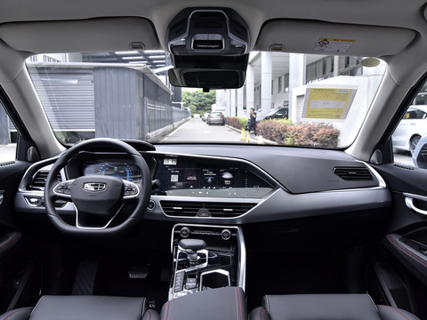 Geely Tugella 2023
