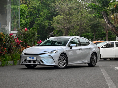 Toyota Camry 2024