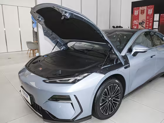 Geely Galaxy E8 2025