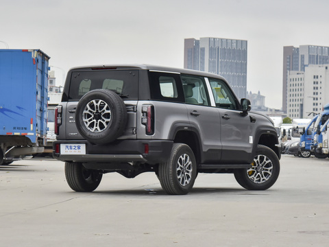 BAIC BJ40 2024