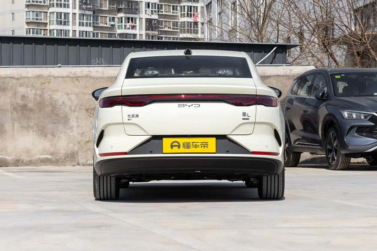 BYD QIN L EV 2025